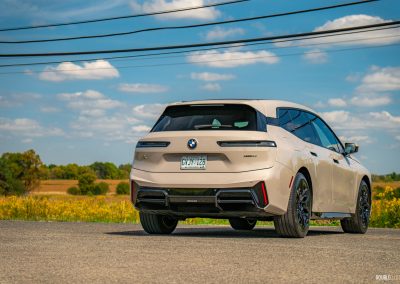 2026 BMW iX xDrive60