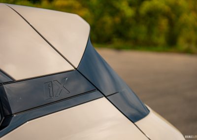 2026 BMW iX xDrive60