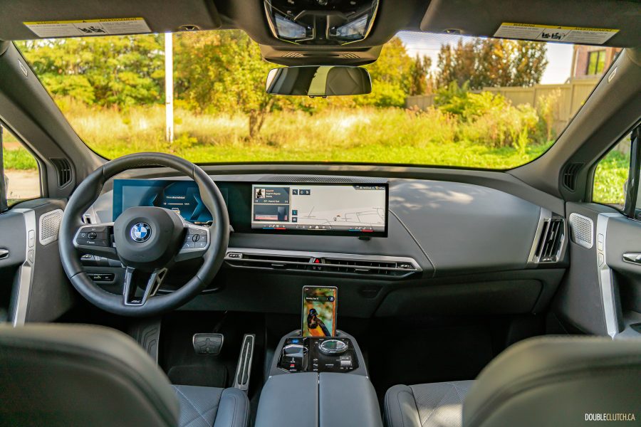 2026 BMW iX xDrive60