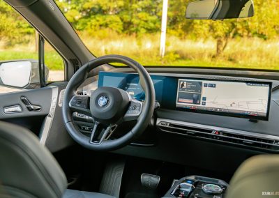 2026 BMW iX xDrive60