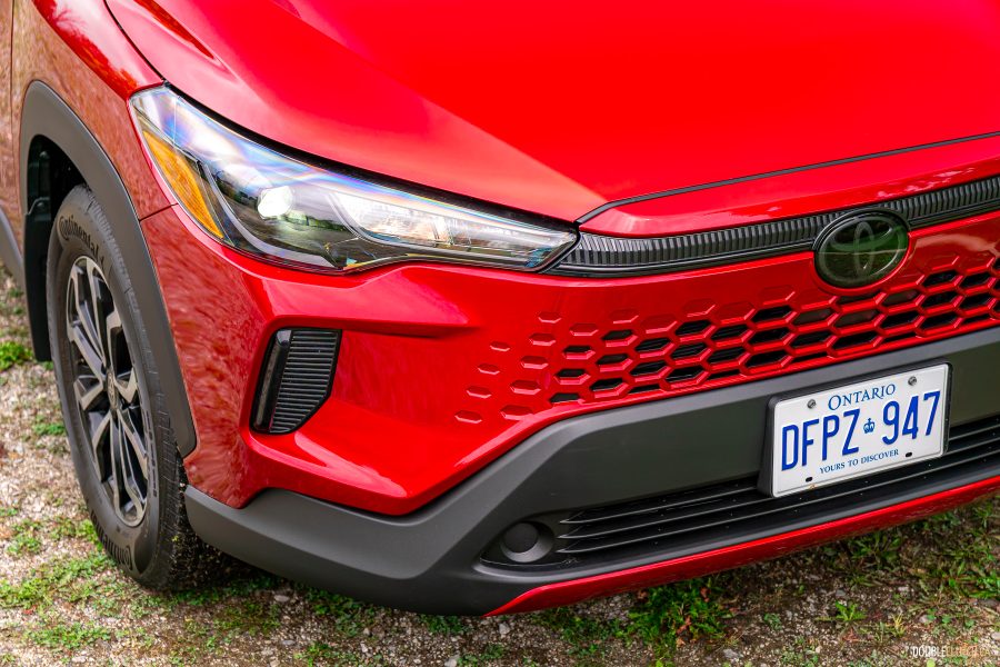 2026 Toyota Corolla Cross Hybrid SE