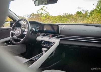 2025 Hyundai Elantra Hybrid