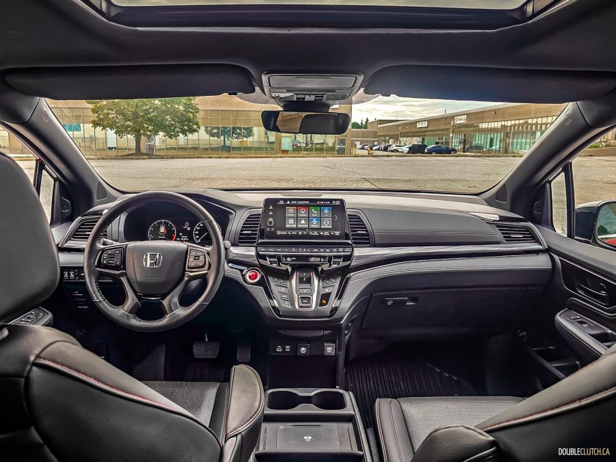 2025 Honda Odyssey Black Edition interior