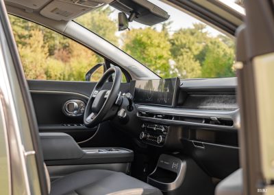 2026 Hyundai Ioniq 9 Ultimate Calligraphy interior