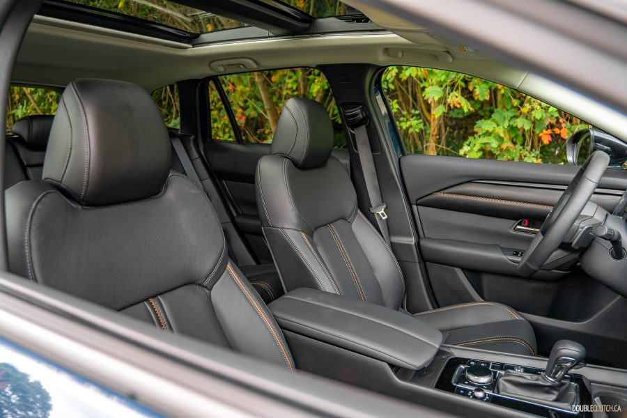 2025 Mazda CX-50 GT Turbo interior