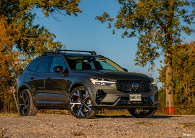 2026 Volvo XC60 in new Forest Lake color