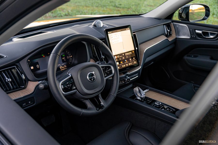 2026 Volvo XC60 interior