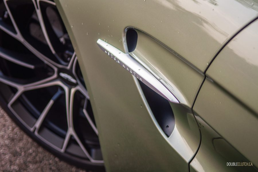 2025 Aston Martin Vantage Roadster