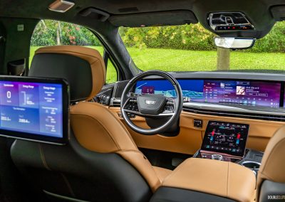 2025 Cadillac Escalade IQ interior