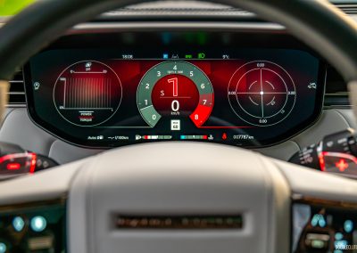 2025 Range Rover Sport SV interior