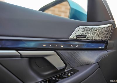 2025 BMW 540i Legacy Edition interior