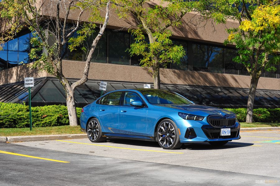 2025 BMW 540i Legacy Edition in Maldives Blue 