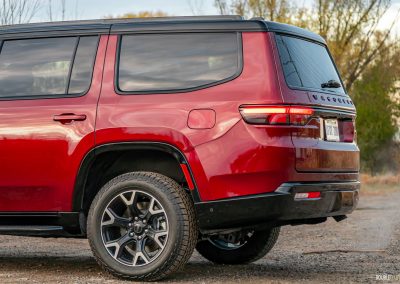 2025 Jeep Wagoneer Overland Edition in Velvet Red