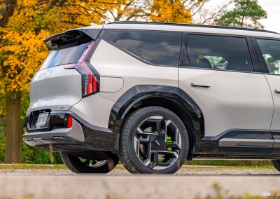 2026 Kia EV9 GT in Ivory Silver