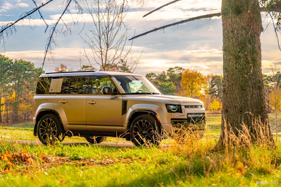 2026 Land Rover Defender OCTA in Petra Copper matte