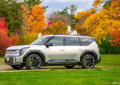 2026 Kia EV9 GT in Ivory Silver