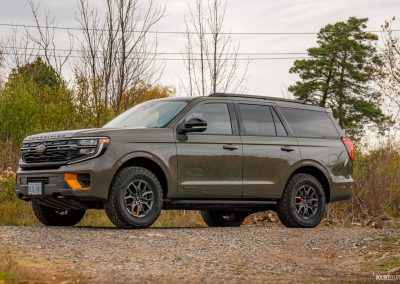 2025 Ford Expedition Tremor in Wild Green