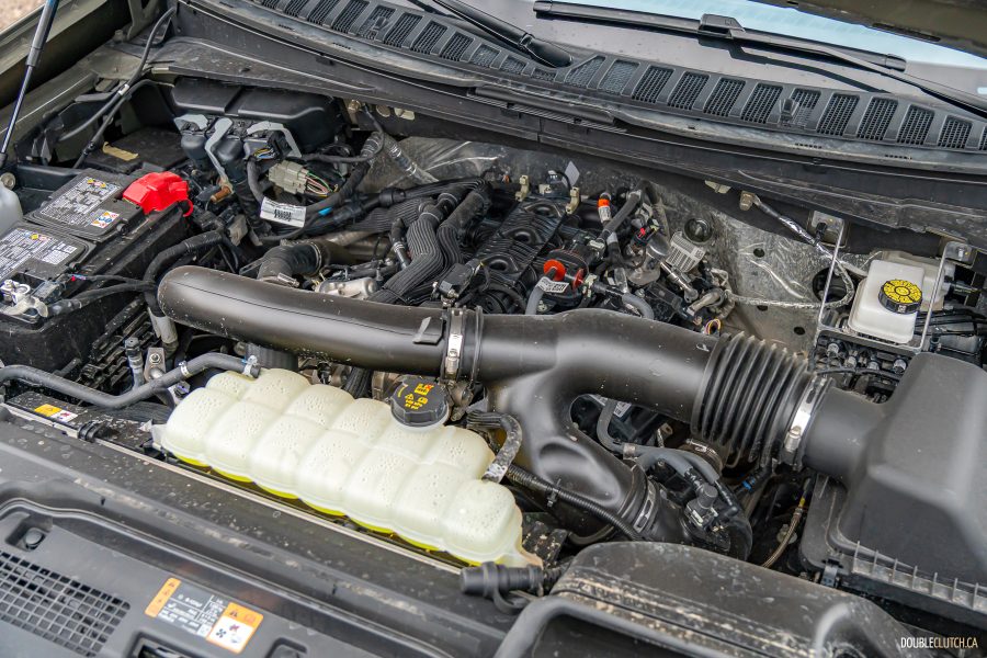 2025 Jeep Wagoneer Overland Edition engine