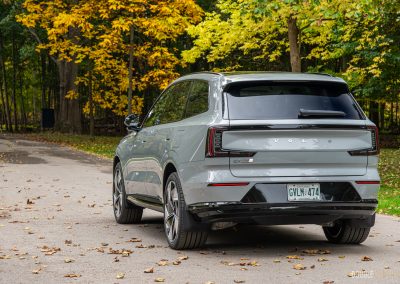 2025 Volvo EX90