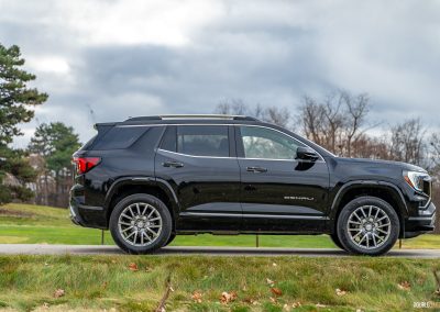 2025 GMC Terrain Denali exterior