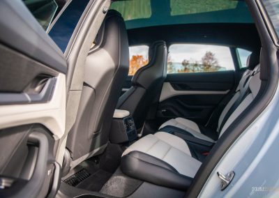 2025 Porsche Taycan GTS Sport Turismo