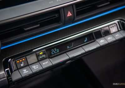 2025 Toyota Prius PHEV