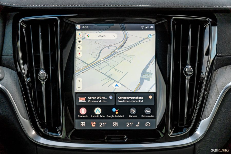 2026 Volvo V60 Cross Country interior screen