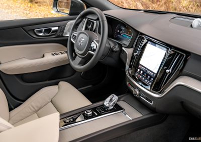 2026 Volvo V60 Cross Country interior