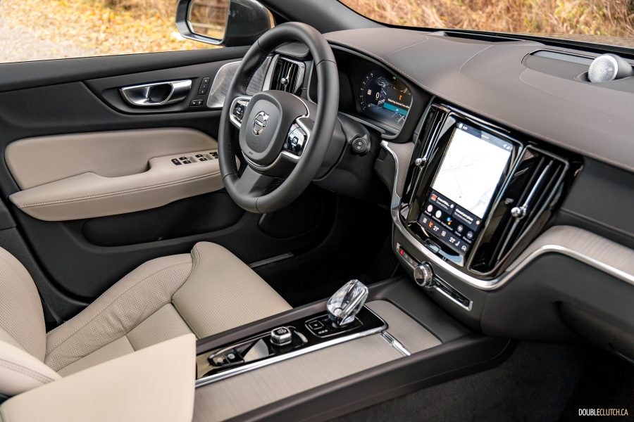2026 Volvo V60 Cross Country interior
