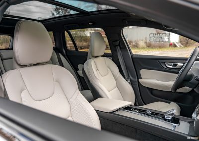 2026 Volvo V60 Cross Country interior