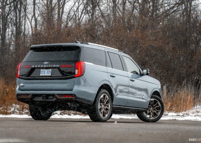2025 Ford Expedition King Ranch in Glacier Grey metallic
