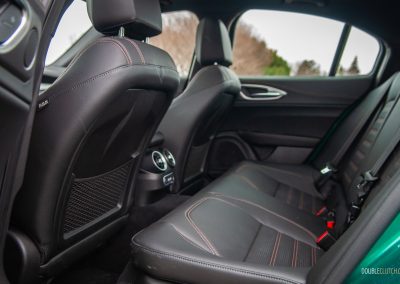 2025 Alfa Romeo Giulia Intensa interior