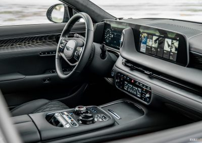 2026 Genesis G90 Black Edition