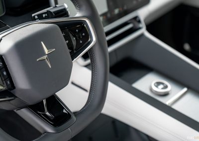Polestar 4 interior