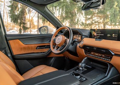 2025 Mazda CX-90 Signature interior