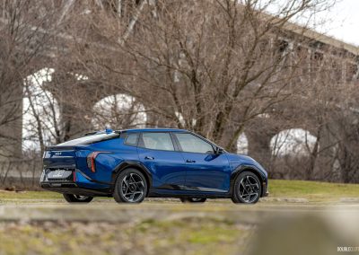 2026 Kia EV4 in Yacht Blue